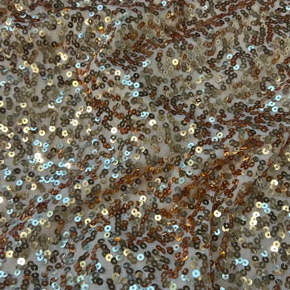 N/A dazzling sequins